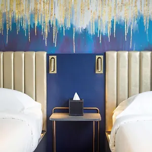 Ibis Budget Gold Hotel Singapore